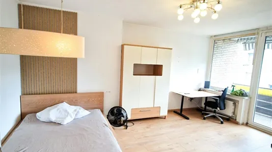 Rooms in Dusseldorf - photo 1