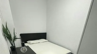 Room for rent in Barcelona Sant Martí, Barcelona