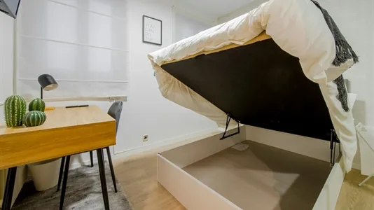 Rooms in Madrid Centro - photo 5