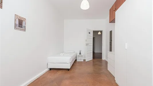 Rooms in Location is not specified - photo 1