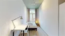 Room for rent, Brussels Vorst, Brussels, &lt;span class=&quot;blurred street&quot; onclick=&quot;ProcessAdRequest(13937702)&quot;&gt;&lt;span class=&quot;hint&quot;&gt;See streetname&lt;/span&gt;[xxxxxxxxxxxxx]&lt;/span&gt;