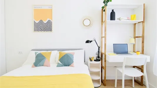 Rooms in Florence - photo 2