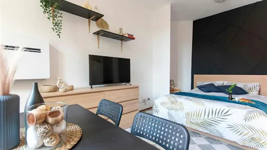 Apartments in Milano Zona 2 - Stazione Centrale, Gorla, Turro, Greco, Crescenzago - photo 6