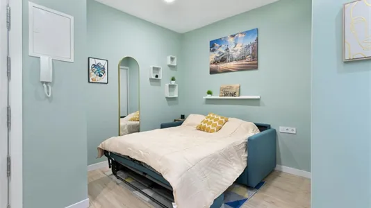 Apartments in Madrid Chamberí - photo 8