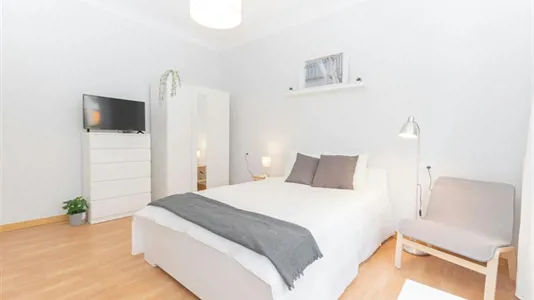 Rooms in Barcelona Eixample - photo 3
