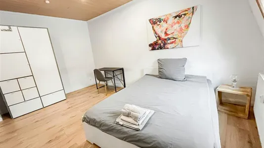 Apartments in Ludwigshafen am Rhein - photo 2