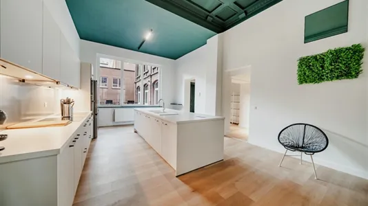 Rooms in Charleroi - photo 6