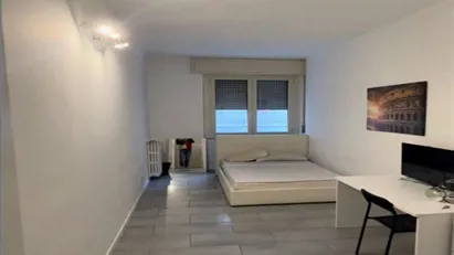 Room for rent in Milano Zona 2 - Stazione Centrale, Gorla, Turro, Greco, Crescenzago, Milan