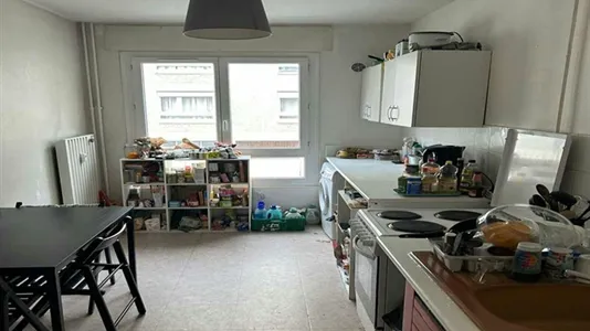 Rooms in Lyon - photo 9