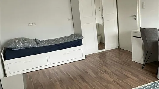 Rooms in Munich Thalkirchen-Obersendling-Forstenried-Fürstenried-Solln - photo 2