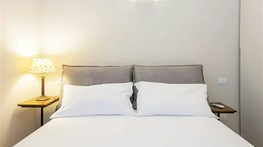 Apartments in Milano Zona 8 - Fiera, Gallaratese, Quarto Oggiaro - photo 4