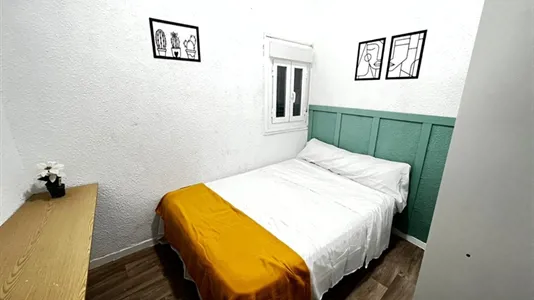 Rooms in Madrid Centro - photo 1