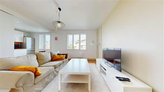 Rooms in Grenoble - photo 6