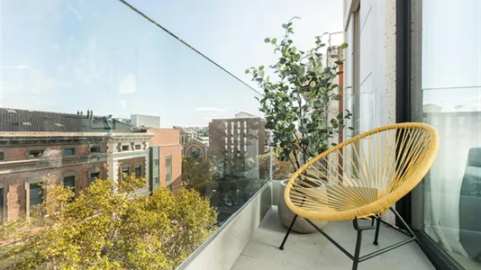 Apartments in Barcelona Eixample - photo 6