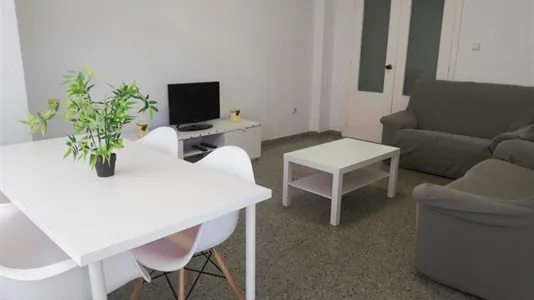 Rooms in Valencia Algirós - photo 5