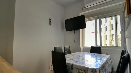 Rooms in Madrid Salamanca - photo 4