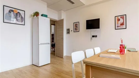 Rooms in Turin - photo 9