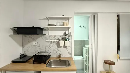 Rooms in Mislata - photo 7