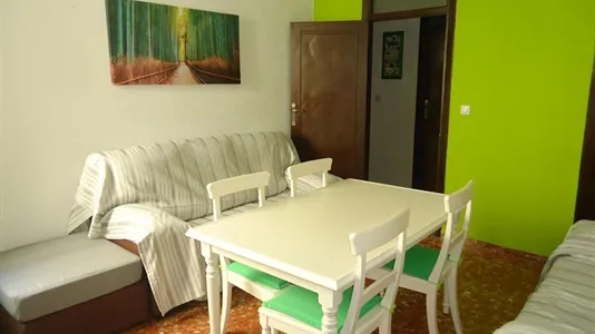 Rooms in Córdoba - photo 7