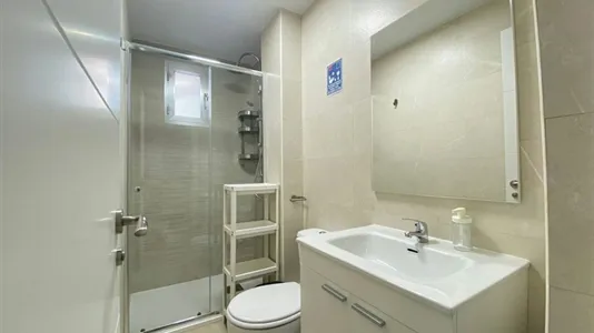 Rooms in Coslada - photo 6