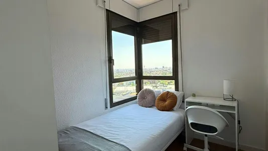 Rooms in Madrid Chamartín - photo 1