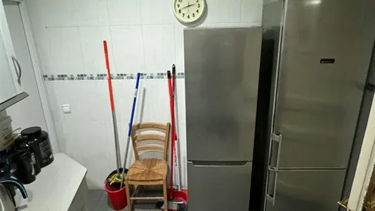 Rooms in Barcelona Eixample - photo 5