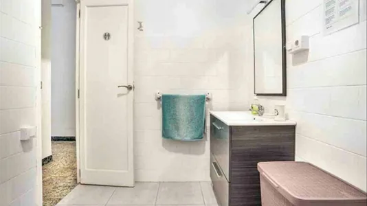 Rooms in Castellón de la Plana/Castelló de la Plana - photo 9