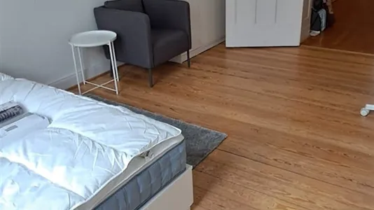 Rooms in Berlin Charlottenburg-Wilmersdorf - photo 9