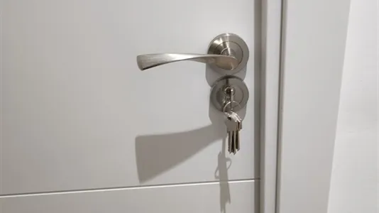 Rooms in la Fontsanta - photo 5