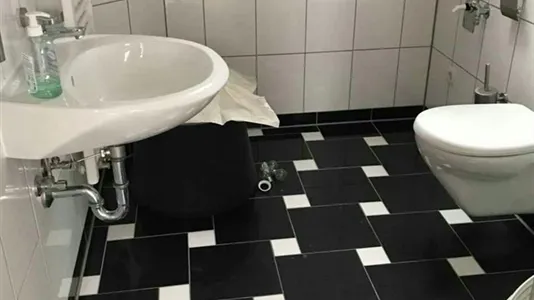 Rooms in Frankfurt Süd - photo 3