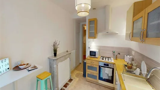 Rooms in Paris 8ème arrondissement - photo 5