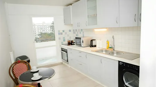 Apartments in Créteil - photo 7