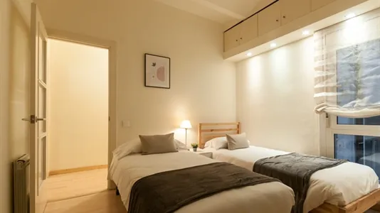 Apartments in Barcelona Eixample - photo 5