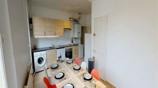 Rooms in Paris 7ème arrondissement - photo 6