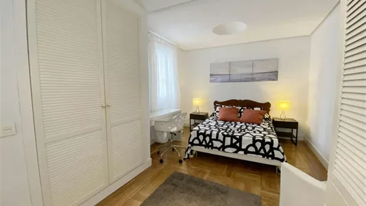 Apartments in Madrid Chamberí - photo 2