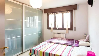 Room for rent in Milano Zona 6 - Barona, Lorenteggio, Milan