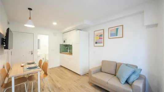 Apartments in Los Claveles - photo 10