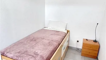 Room for rent in Sant Cugat del Vallès, Cataluña