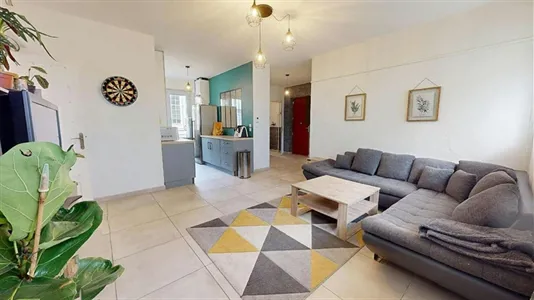 Rooms in Lyon - photo 3