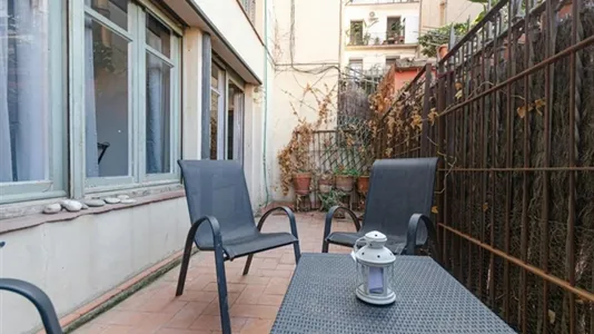 Rooms in Barcelona Eixample - photo 6