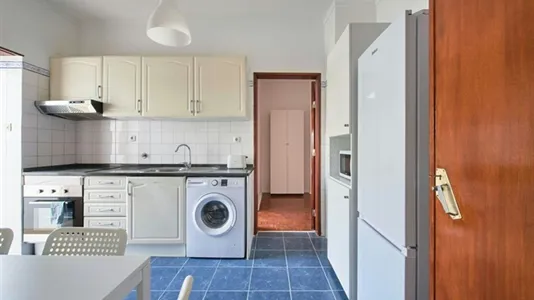 Rooms in Almada - photo 7