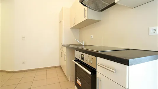 Apartments in Wien Neubau - photo 4