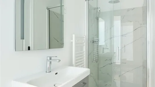 Apartments in Paris 18ème arrondissement - Montmartre - photo 4