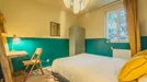 Room for rent, Antony, Île-de-France, &lt;span class=&quot;blurred street&quot; onclick=&quot;ProcessAdRequest(13926729)&quot;&gt;&lt;span class=&quot;hint&quot;&gt;See streetname&lt;/span&gt;[xxxxxxxxxxxxx]&lt;/span&gt;