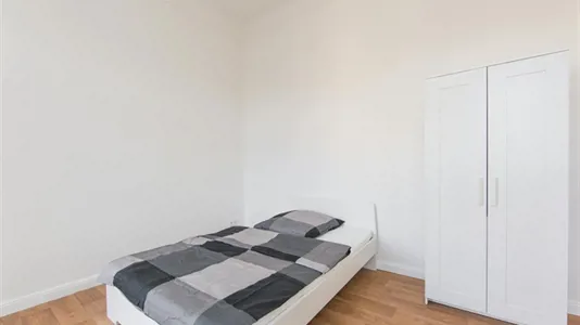 Rooms in Berlin Charlottenburg-Wilmersdorf - photo 3