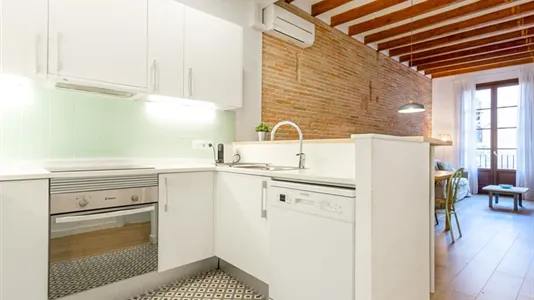 Apartments in Barcelona Ciutat Vella - photo 10