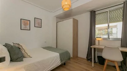 Room for rent in el Camí de Vera, Comunidad Valenciana