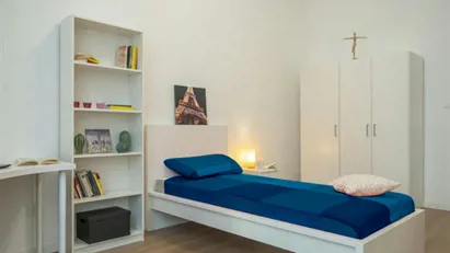 Room for rent in Turin, Piemonte