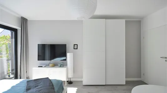 Apartments in Dusseldorf - photo 2