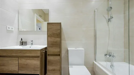 Rooms in Madrid Chamberí - photo 10